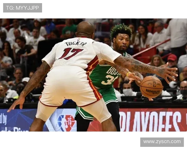 斯马特完美开局三分三投三中轻松砍下8分助力球队领先